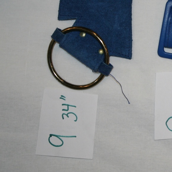 ?80s Cobolt Blue Suede Genuine Asymmetrical Leather Vintage Belt 24- 30\